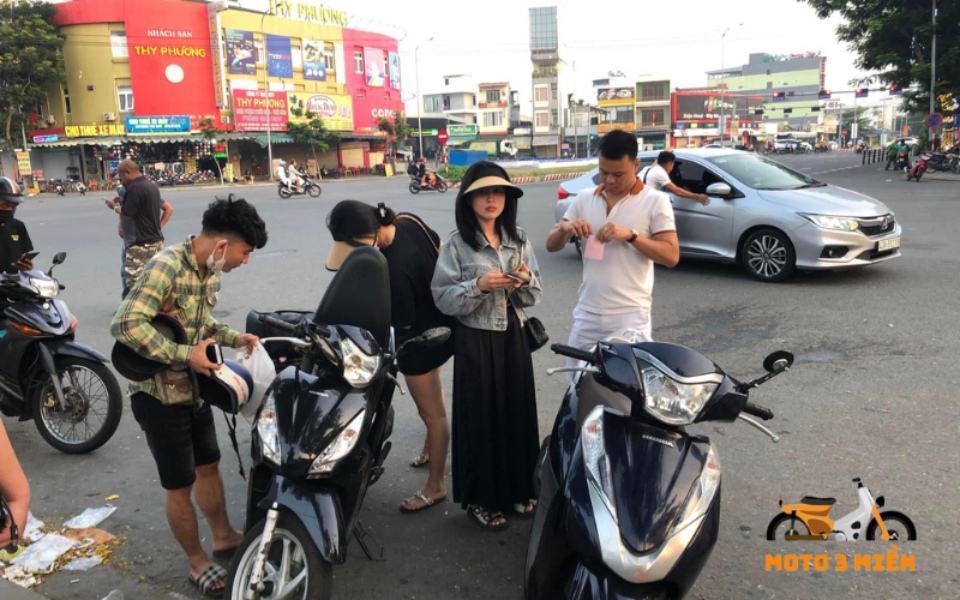 Giao xe tại Ga Diêu Trì cho khách hàng ngày 3/11/2025